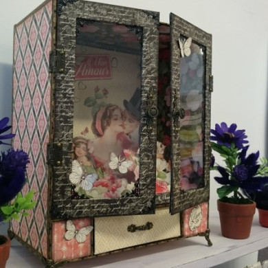 TALLER PRESENCIAL DE SCRAP EN MADRID ARMARIO MON AMOUR SABADO 16,30 DE ENERO Y 6 DE FEBRERO - BellalunaCrafts - Scrapbooking