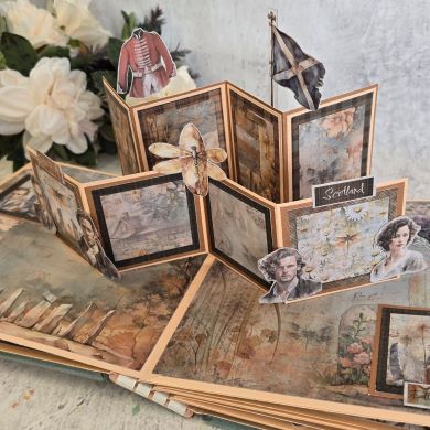 SCRAPBOOKING ONLINE WORKSHOP SASSENACH ALBUM WITHOUT KIT - BellalunaCrafts - Scrapbooking